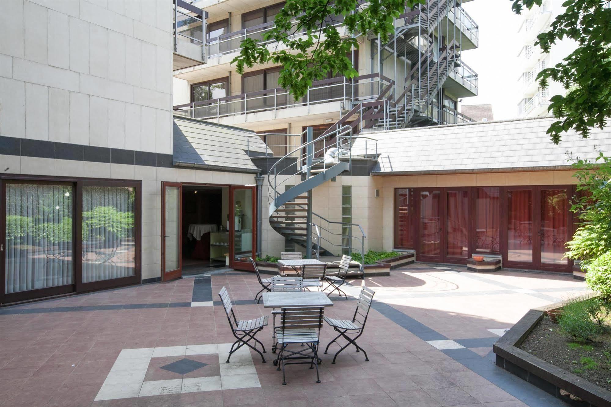 Hotel Best Western County House Saint-Gilles Eksteriør billede