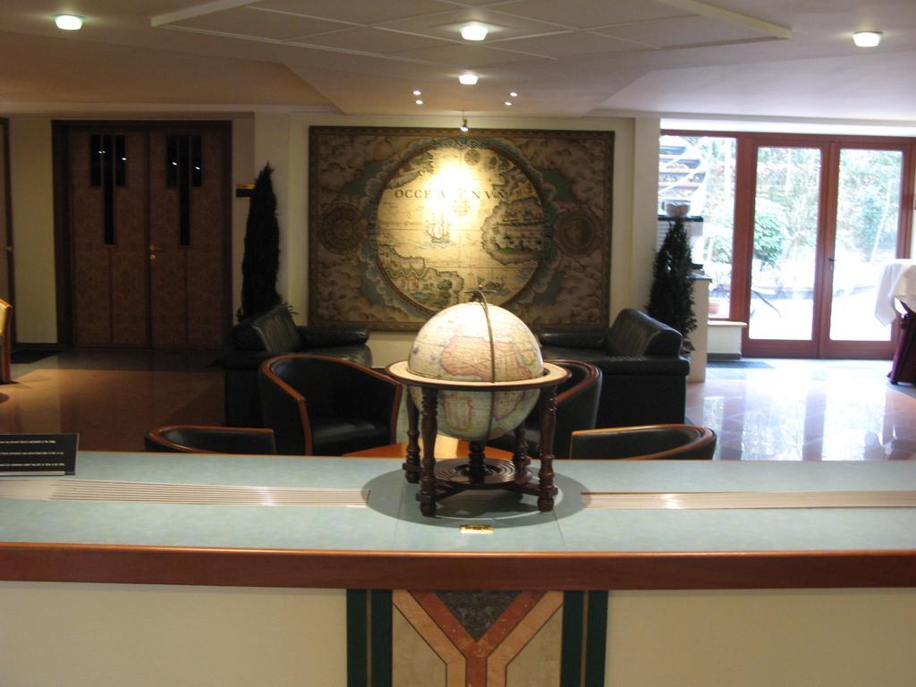 Hotel Best Western County House Saint-Gilles Eksteriør billede